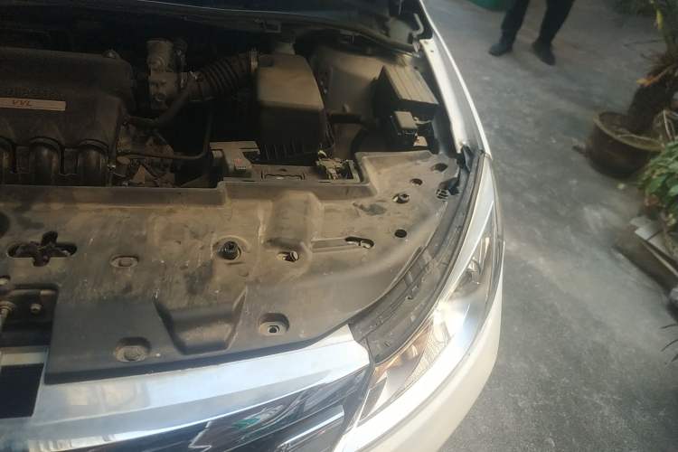 Used BYD Surui 2015 1.5L Automatic Comfort Edition Engine Bay Left