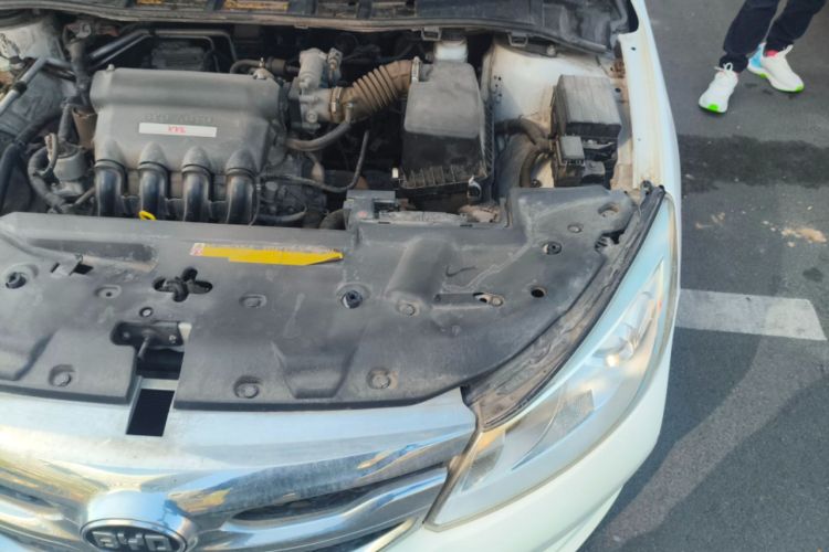 Used BYD Surui 2015 1.5L Automatic Luxury Model Engine Bay Left