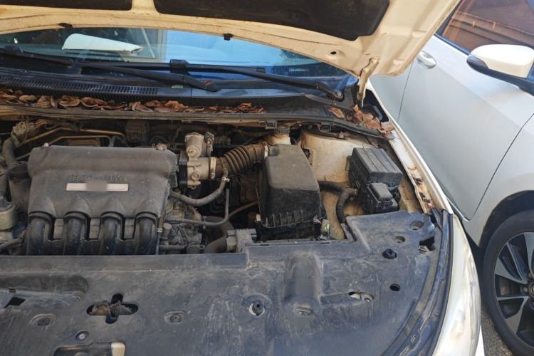 Used BYD Surui 2015 1.5L Manual Comfort Model Engine Bay Left