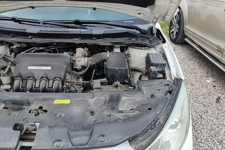 Used BYD Surui 2015 1.5L Manual Luxury Model Engine Bay Left