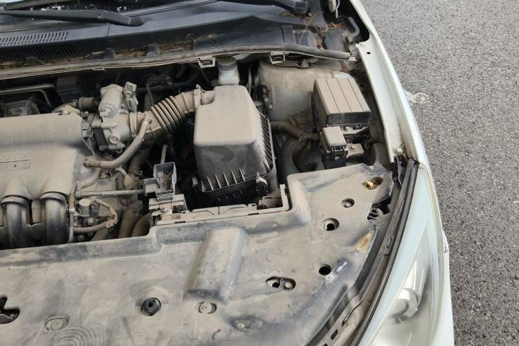 Used BYD Surui 2015 1.5L Manual Luxury Model Engine Bay Left