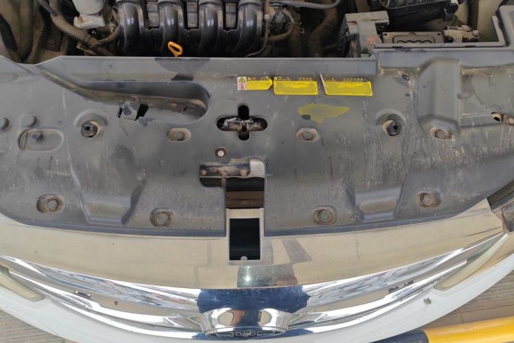Used BYD Surui 2015 Revised Version 1.5L Automatic Luxury Edition Engine Bay