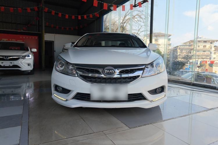 Used BYD Surui 2015 Revised Version 1.5L Automatic Luxury Edition Exterior 1