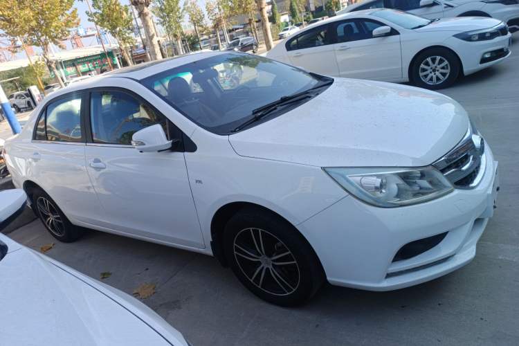Used BYD Surui 2015 Revised Version 1.5L Manual Luxury Edition Exterior 2