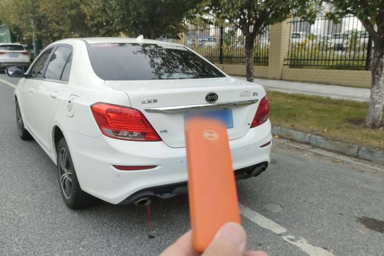 Used BYD Surui 2015 1.5L Manual Luxury Model Exterior 3