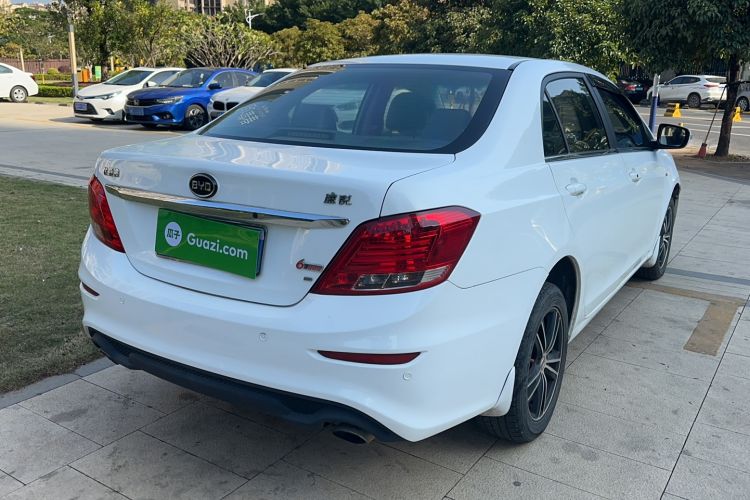 Used BYD Surui 2015 1.5L Automatic Comfort Edition Exterior 3