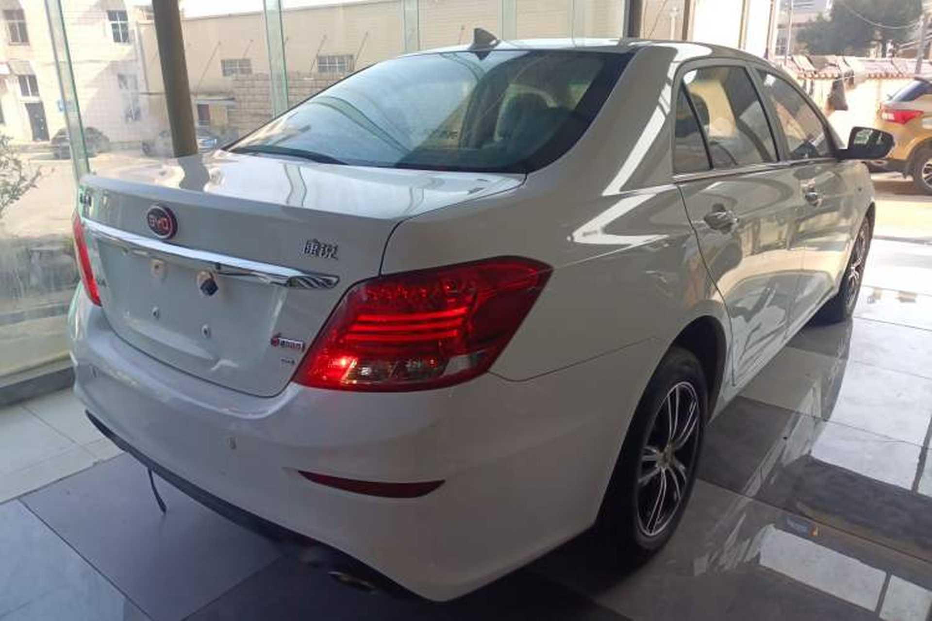 Used BYD Surui 2015 Revised Version 1.5L Automatic Luxury Edition Exterior 5