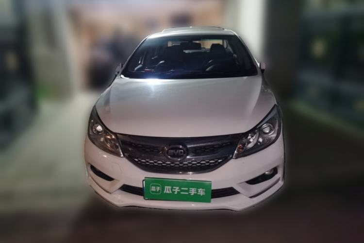 Used BYD Surui 2015 Revised Version 1.5L Automatic Luxury Edition Front