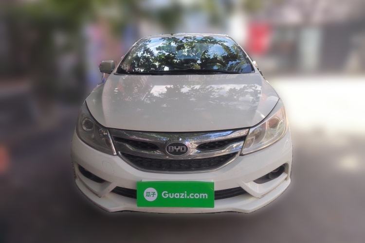 Used BYD Surui 2015 Revised Version 1.5L Manual Luxury Edition Front