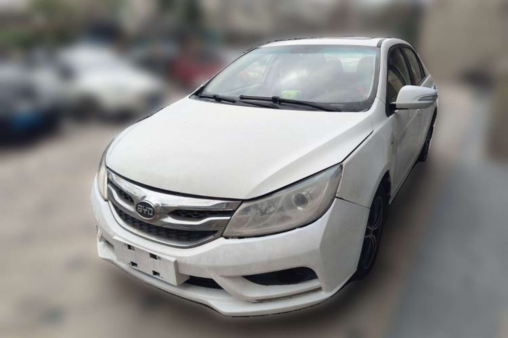 Used BYD Surui 2015 Revised Version 1.5L Automatic Luxury Edition Front Left 45 Deg