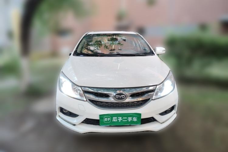 Used BYD Surui 2015 Revised Version 1.5L Manual Luxury Edition Front