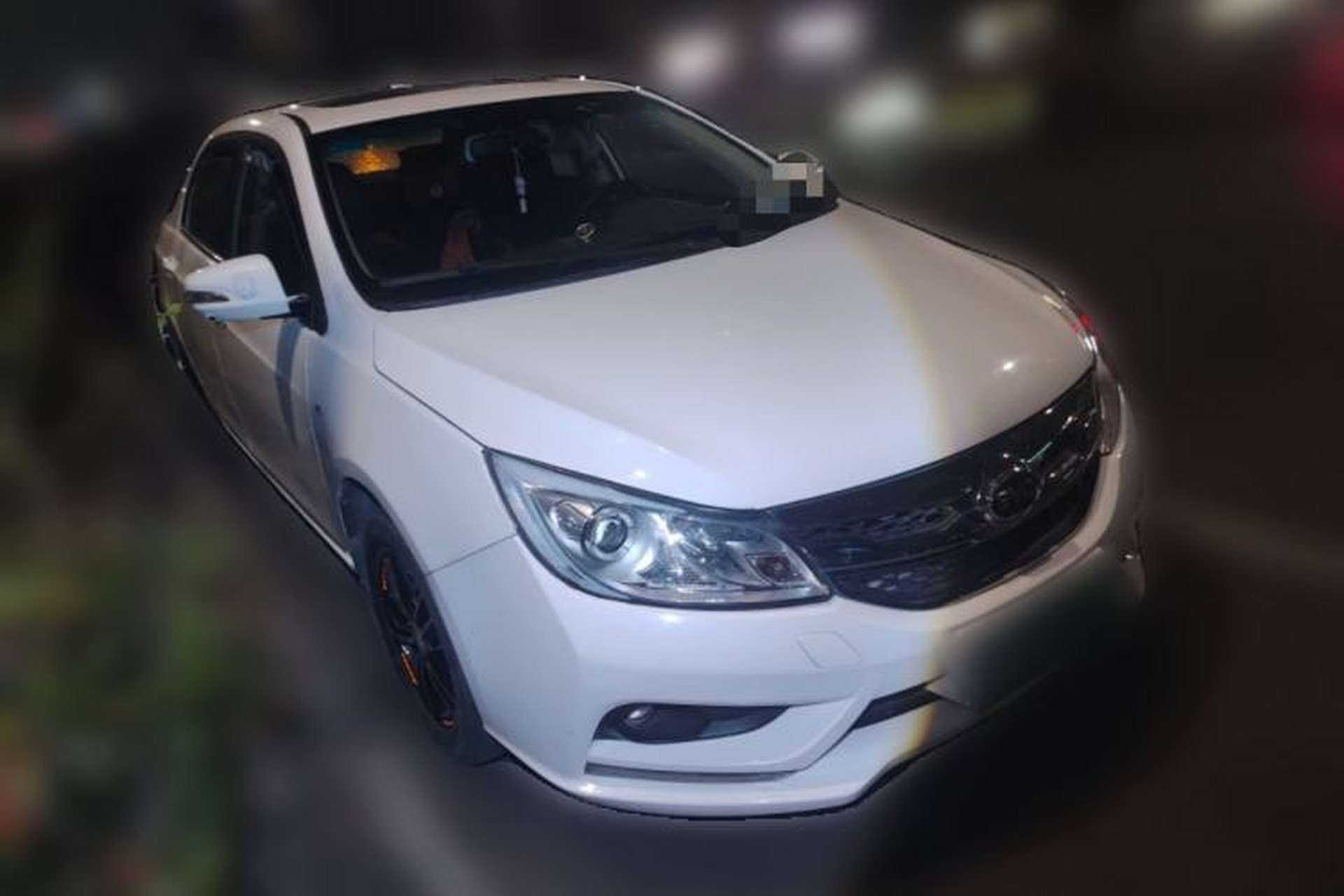 Used BYD Surui 2015 1.5L Manual Luxury Model Front Right 45 Deg