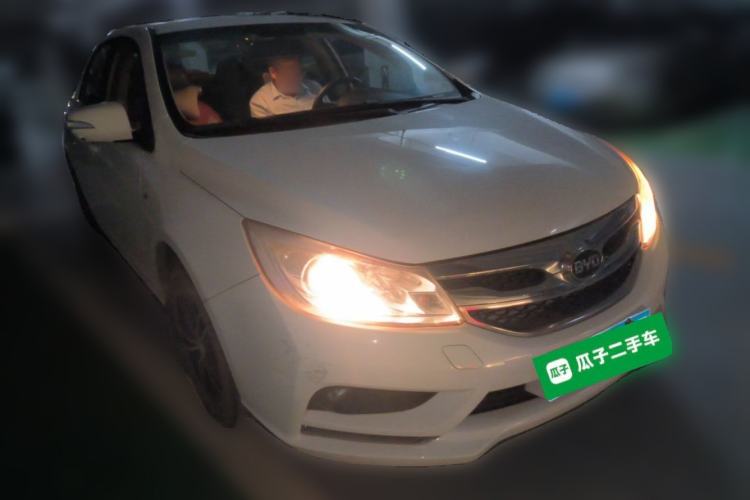 Used BYD Surui 2015 1.5L Manual Luxury Model Front Right 45 Deg