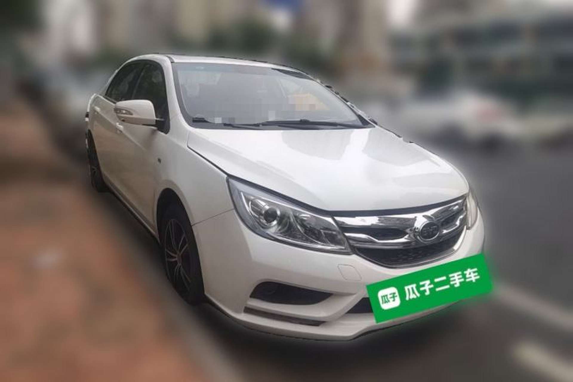 Used BYD Surui 2015 1.5L Automatic Luxury Model Front Right 45 Deg
