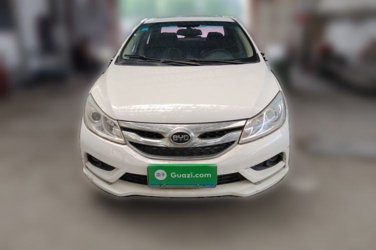 Used BYD Surui 2015 Revised Version 1.5L Manual Luxury Edition Front