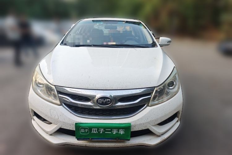 Used BYD Surui 2015 Revised Version 1.5L Manual Luxury Edition Front