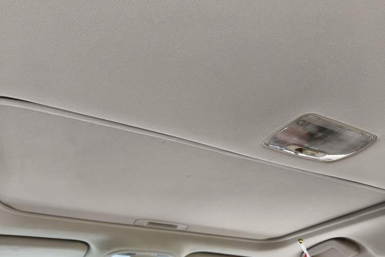 Used BYD Surui 2015 1.5L Automatic Luxury Model Headliner