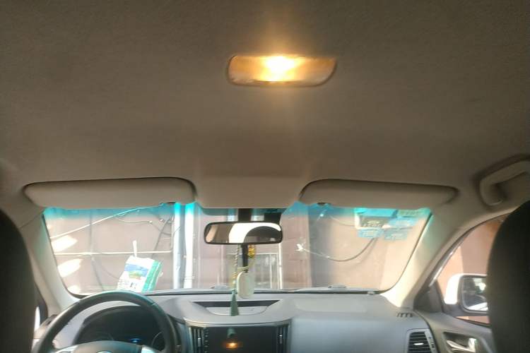 Used BYD Surui 2015 1.5L Automatic Comfort Edition Headliner