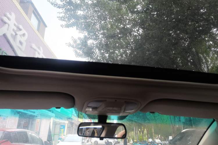 Used BYD Surui 2015 1.5L Manual Luxury Model Headliner