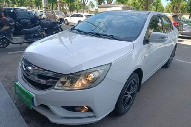 Used BYD Surui 2015 Revised Version 1.5L Manual Luxury Edition