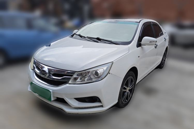 Used BYD Surui 2015 Revised Version 1.5L Manual Luxury Edition Guazi used car, China used car export, Used car for sale, Used cars, Cheapest cars for sale