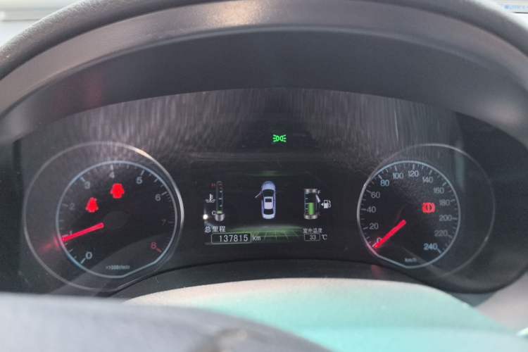 Used BYD Surui 2015 Revised Version 1.5L Manual Luxury Edition Instrument Cluster