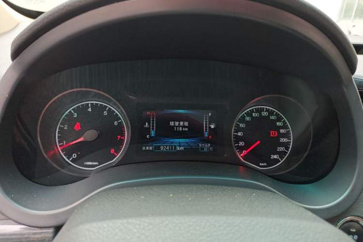 Used BYD Surui 2015 1.5L Manual Luxury Model Instrument Cluster