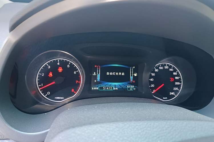 Used BYD Surui 2015 Revised Version 1.5L Manual Luxury Edition Instrument Cluster