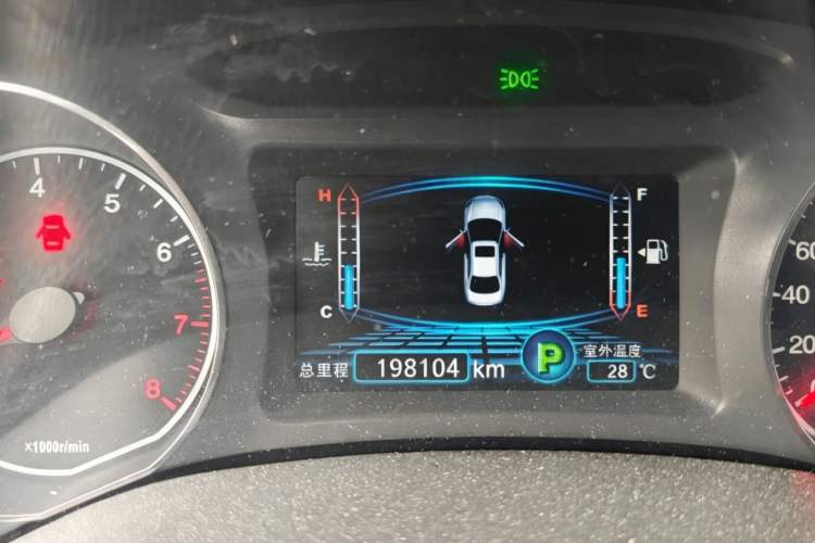 Used BYD Surui 2015 1.5L Automatic Luxury Model Instrument Cluster