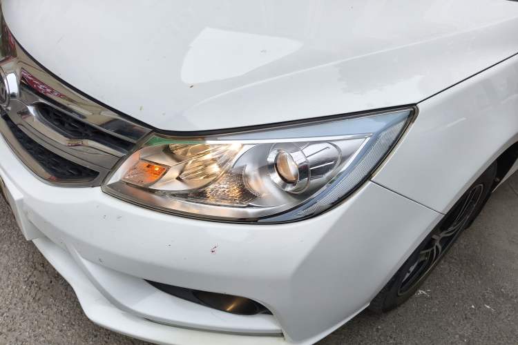 Used BYD Surui 2015 1.5L Automatic Luxury Model Left Front Headlight