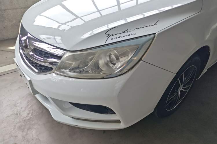 Used BYD Surui 2015 1.5L Manual Luxury Model Left Front Headlight