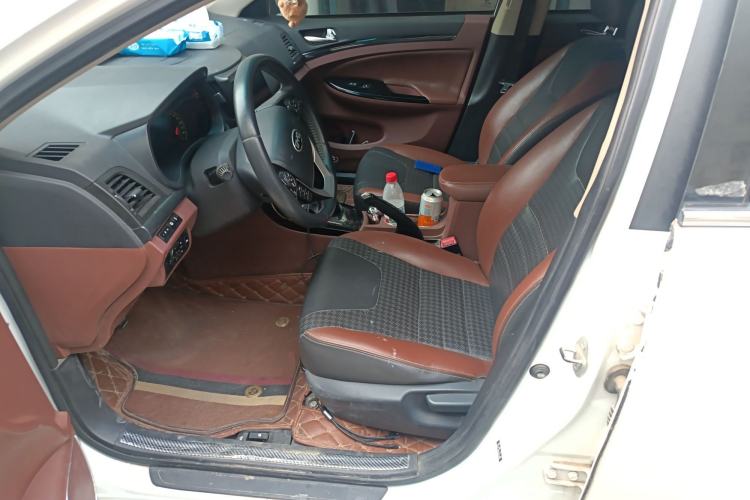 Used BYD Surui 2015 1.5L Manual Comfort Model Left Front Seat