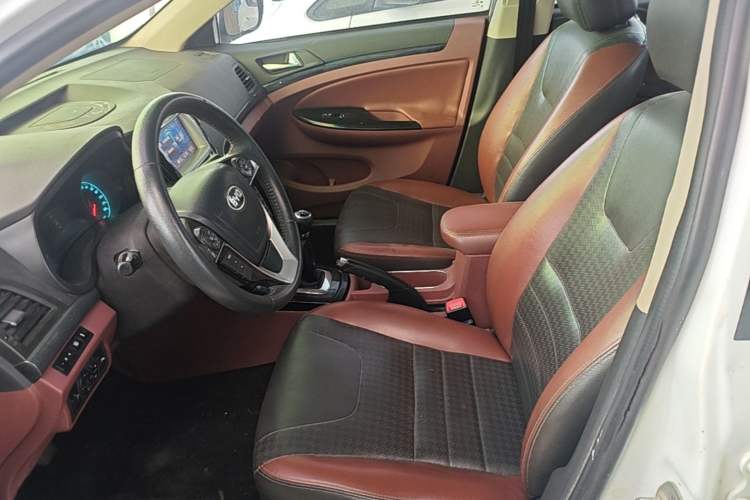 Used BYD Surui 2015 1.5L Manual Comfort Model Left Front Seat