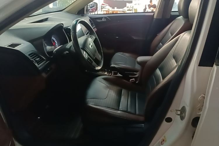 Used BYD Surui 2015 1.5L Automatic Luxury Model Left Front Seat
