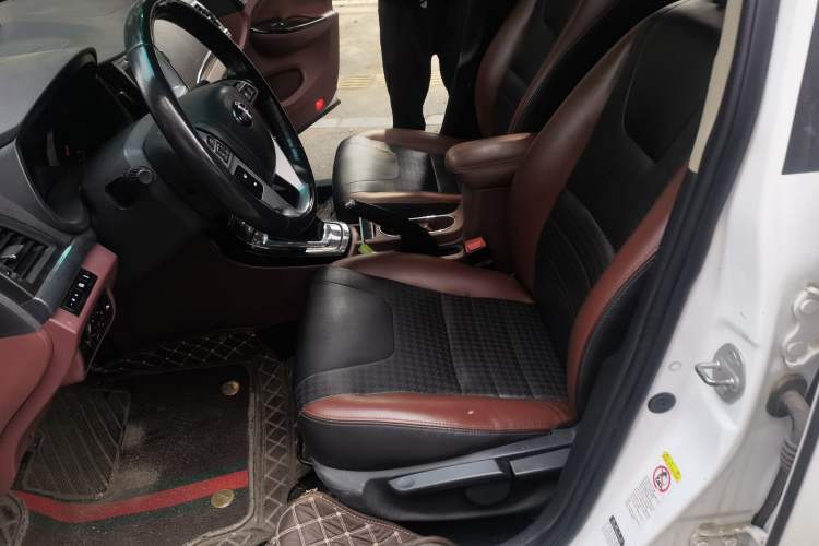Used BYD Surui 2015 1.5L Manual Luxury Model Left Front Seat