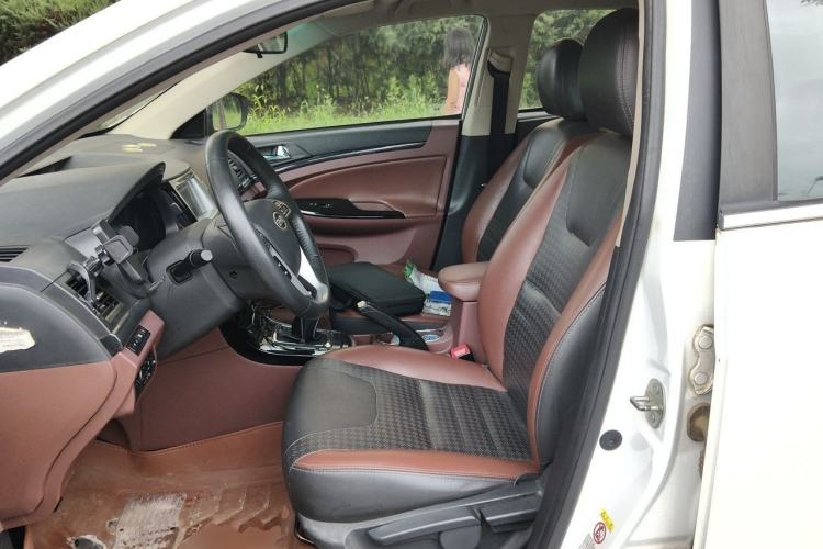 Used BYD Surui 2015 1.5L Manual Luxury Model Left Front Seat