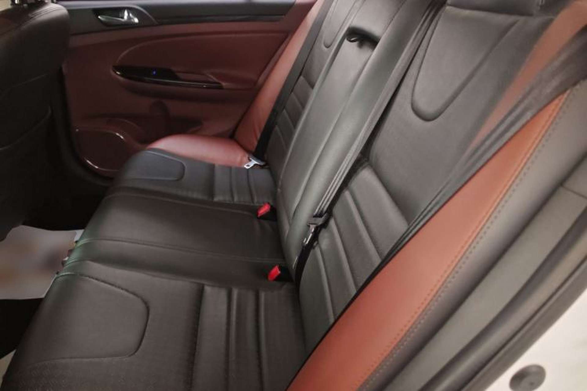 Used BYD Surui 2015 1.5L Manual Luxury Model Left Rear Seat