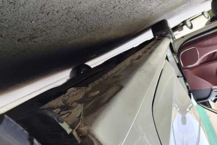 Used BYD Surui 2015 1.5L Automatic Luxury Model Left Side Sill