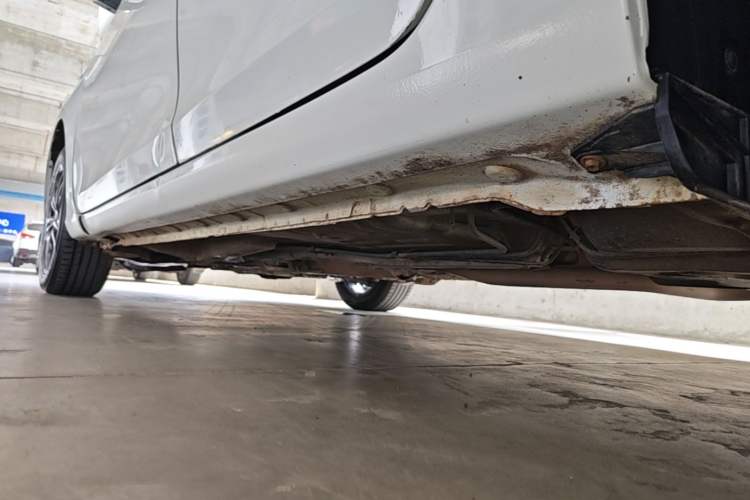 Used BYD Surui 2015 1.5L Manual Luxury Model Left Side Sill