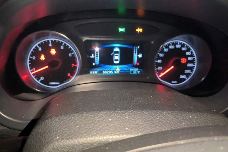 Used BYD Surui 2015 1.5L Manual Luxury Model Odometer Close Up