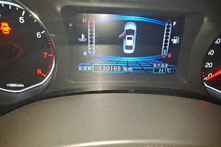 Used BYD Surui 2015 Revised 1.5L Manual Flagship Version Odometer Close Up