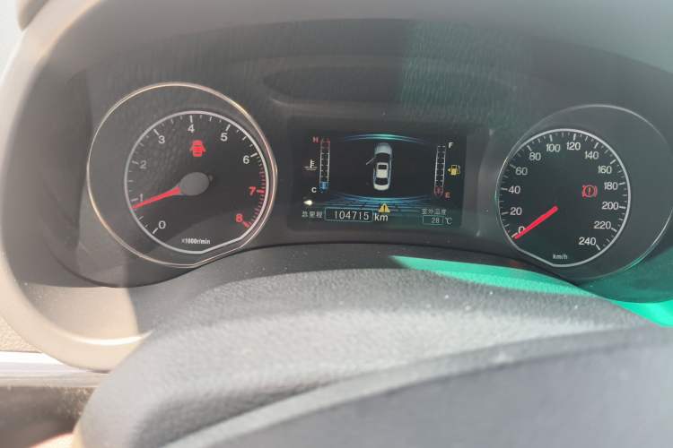 Used BYD Surui 2015 1.5L Manual Comfort Model Odometer Close Up