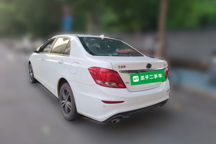 Used BYD Surui 2015 1.5L Manual Luxury Model Rear Left 45 Deg