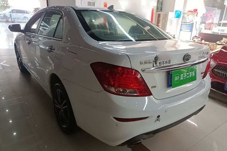 Used BYD Surui 2015 1.5L Automatic Luxury Model Rear Left 45 Deg