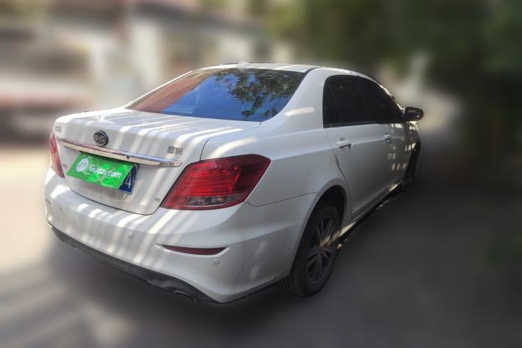 Used BYD Surui 2015 Revised Version 1.5L Manual Luxury Edition Rear Right 45 Deg