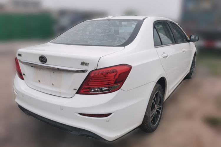 Used BYD Surui 2015 1.5L Manual Luxury Model Rear Right 45 Deg