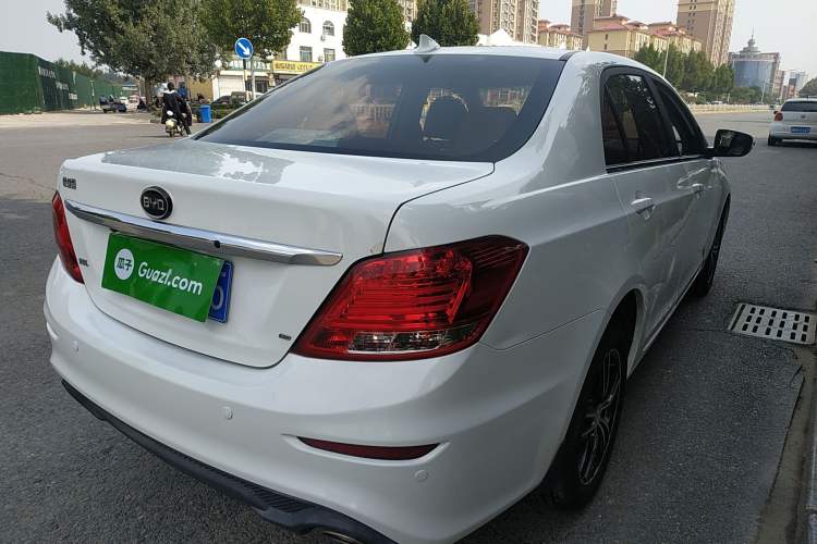 Used BYD Surui 2015 Revised Version 1.5L Manual Luxury Edition Rear Right 45 Deg
