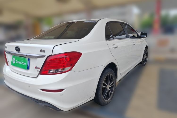 Used BYD Surui 2015 Revised Version 1.5L Automatic Luxury Edition Rear Right 45 Deg