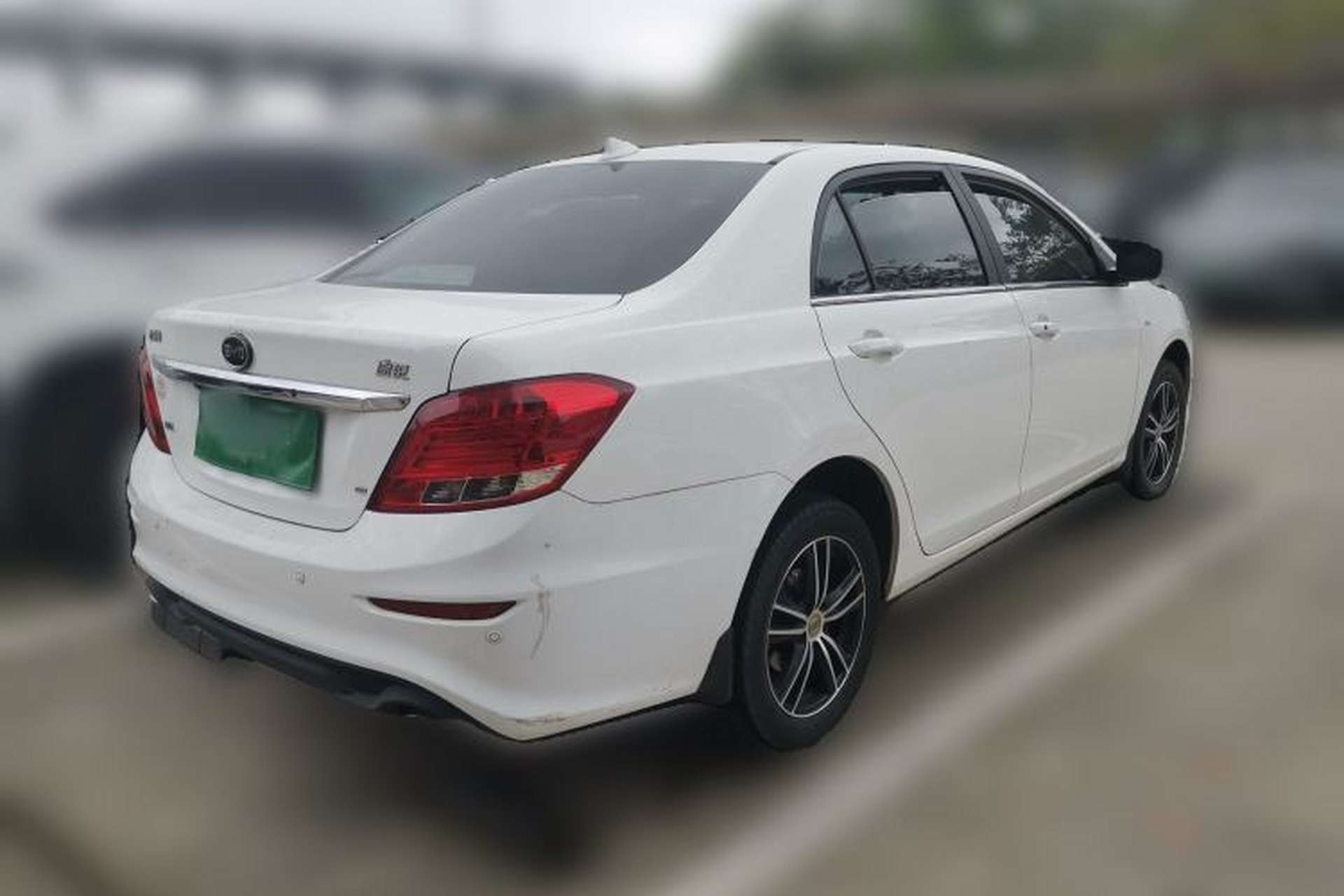 Used BYD Surui 2015 1.5L Manual Luxury Model Rear Right 45 Deg