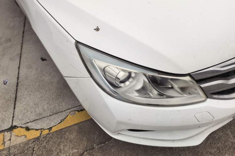 Used BYD Surui 2015 Revised Version 1.5L Manual Luxury Edition Right Front Headlight